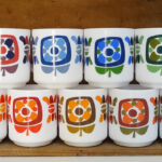 Photo 2 - Série complète de 9 mugs Mobil