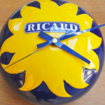 Horloge publicitaire Ricard Soleil