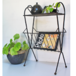 Table porte-revues métal perforé