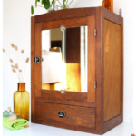 Armoire de toilette ou pharmacie