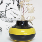Photo 5 - Vase jaune et noir