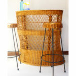 Bar et ses 2 tabourets rotin