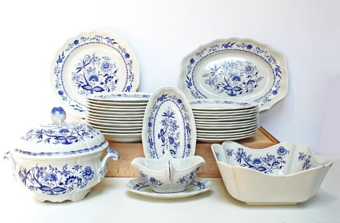 Grand Plat Ovale Lunéville Faïence Française - Décor Floral Bleu, Oignons Bleus