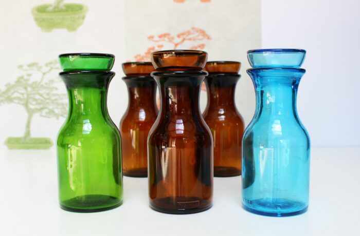 Pot en verre base ronde couvercle plat - muluBrok Brocante en ligne