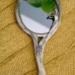 Photo 5 - Miroir à main Statuette