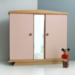 Photo 1 - Armoire poupée Lola