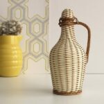 Bouteille scoubidou et rotin