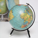 Photo 2 - Globe Taride tripode