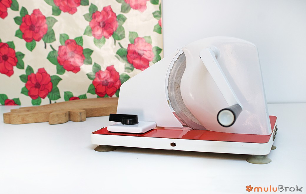 Trancheuse à manivelle