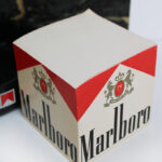 Photo 3 - Bloc papier Marlboro