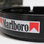 Photo 4 - Cendrier Marlboro