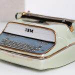 Photo 1 - Machine à écrire IBM