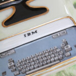 Photo 8 - Machine à écrire IBM