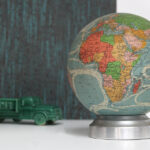 Photo 1 - Globe terrestre lumineux Perrina