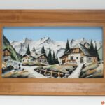 Tableau relief Le village dans la montagne