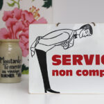 Photo 1 - Pancarte Service non compris