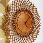 Photo 2 - Horloge en rotin