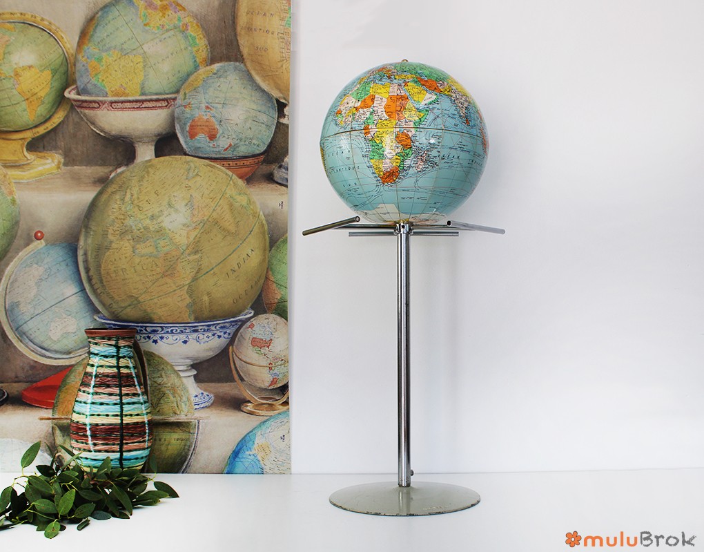 Globe terrestre Girard et Barrère