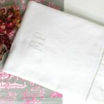 Drap de lit ancien monogrammé