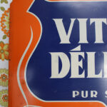 Photo 2 - Pancarte Vittel Délices