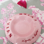 Photo 1 - Cendrier Evian
