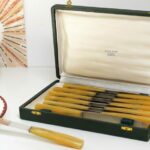 Coffret de 12 couteaux
