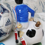 Photo 3 - Statuette footballeur France